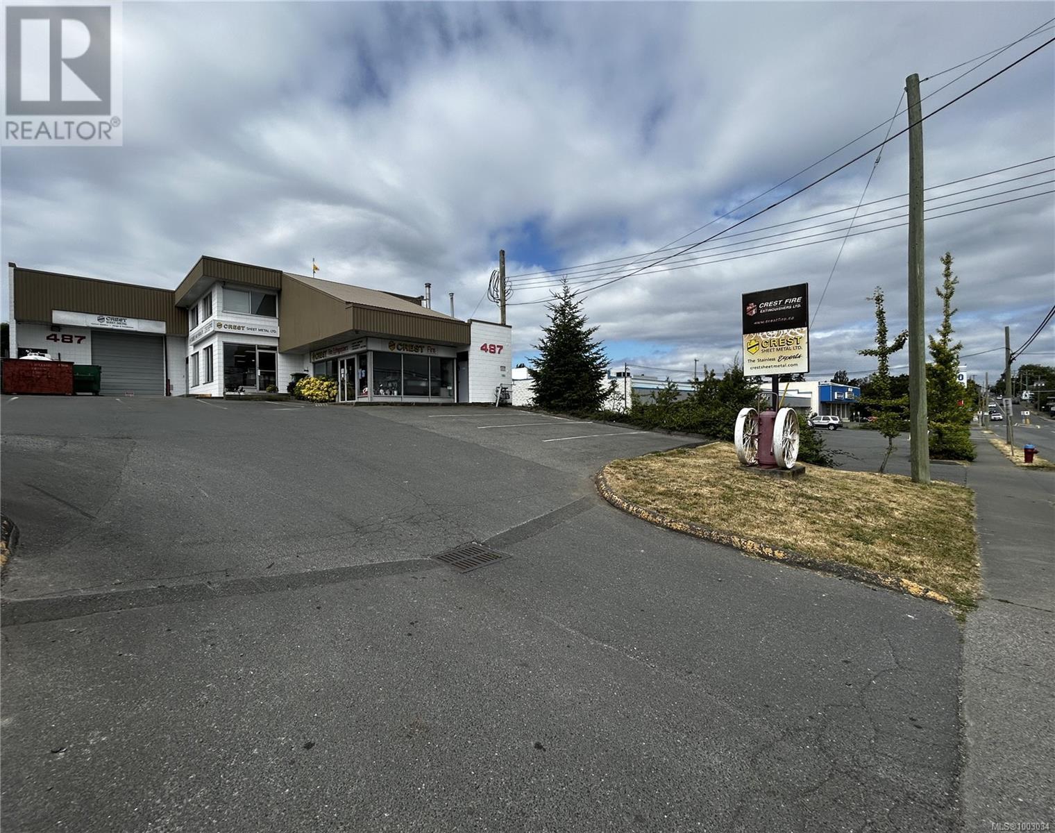 487 Burnside Rd E, Victoria, British Columbia  V8T 2X3 - Photo 9 - 1003034