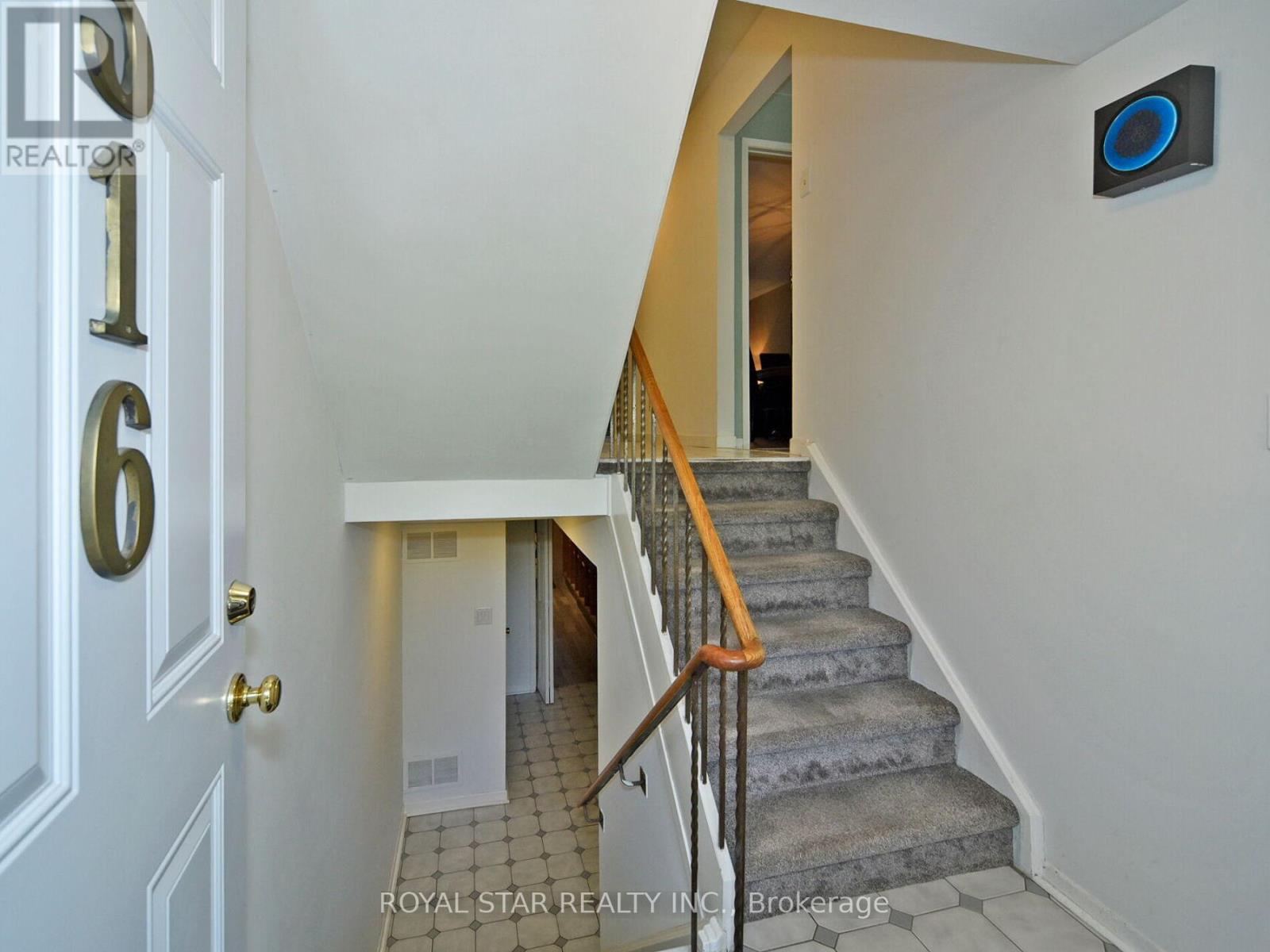 Property at 316 SIMONSTON BOULEVARD image 4