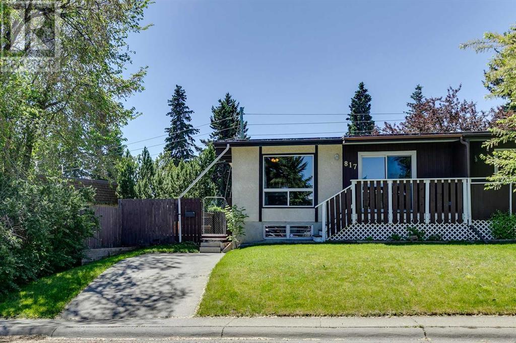 Property at 817 Canfield Way SW image 2