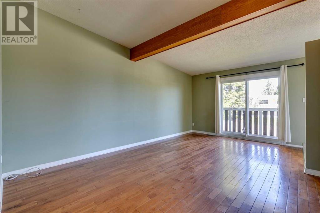 Property at 817 Canfield Way SW image 4