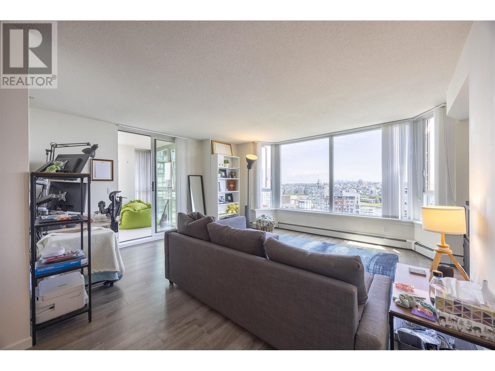 2505 388 Drake Street, Vancouver, British Columbia  V6B 6A8 - Photo 4 - R3016216
