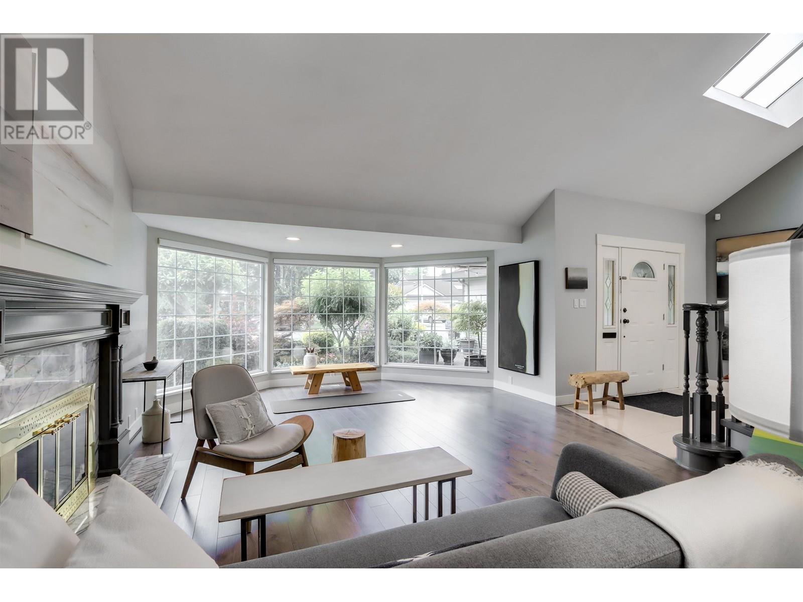 Property at 10460 SOUTHGATE ROAD image 5