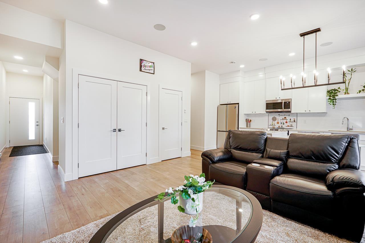 Property at 17 5960 142 STREET image 4