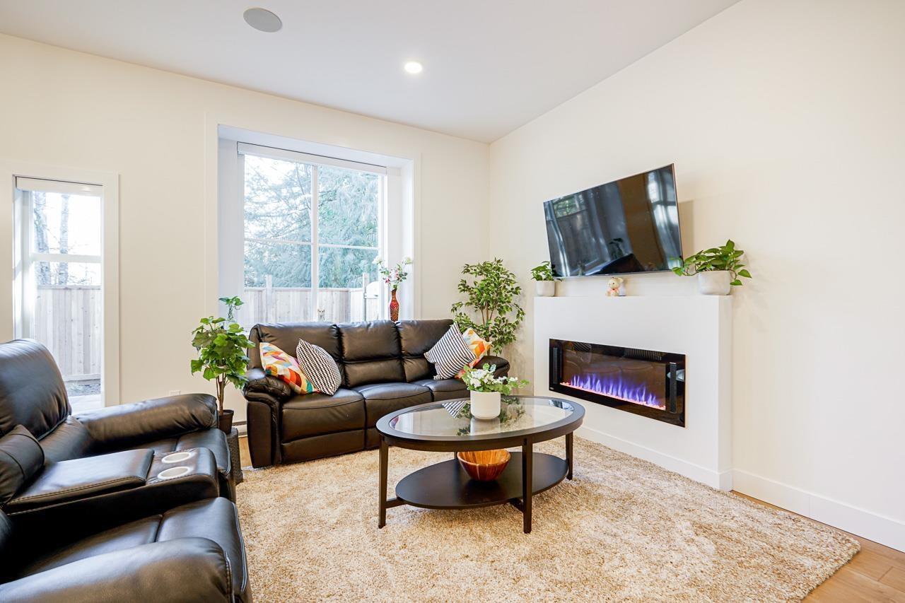 Property at 17 5960 142 STREET image 2