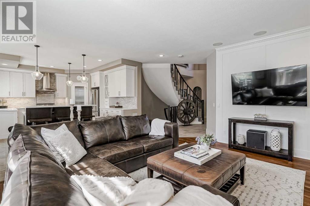 Property at 36 Cranleigh Court SE image 5