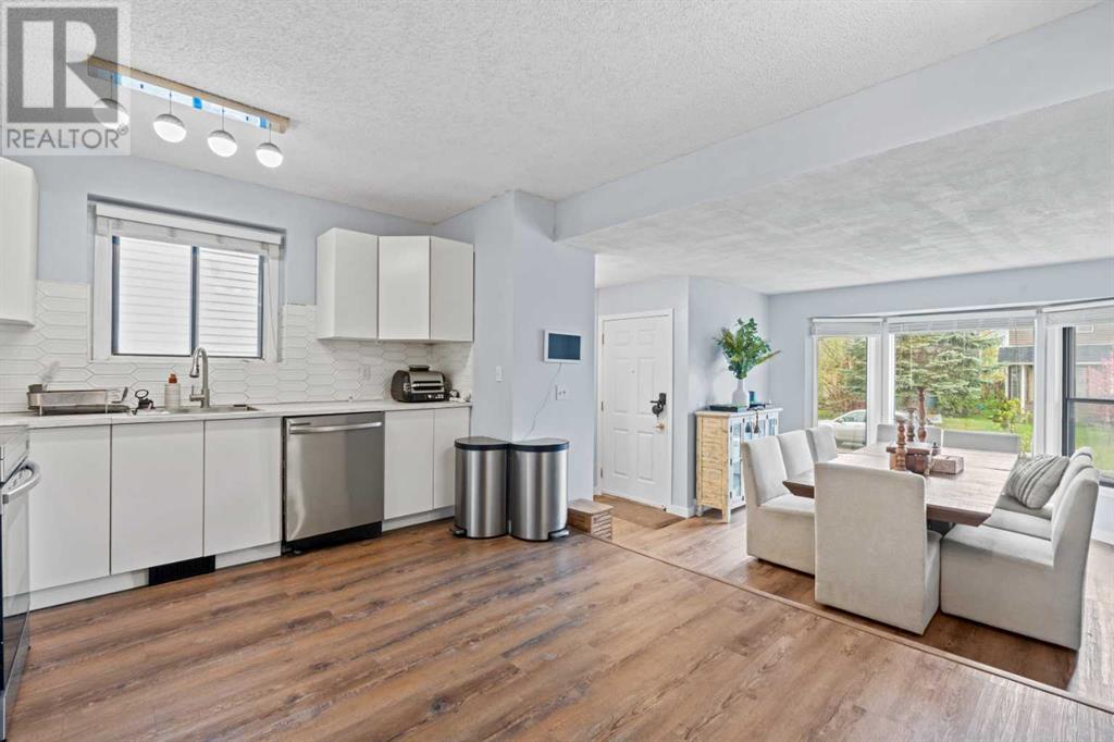 Property at 87 Taraglen Road NE image 1