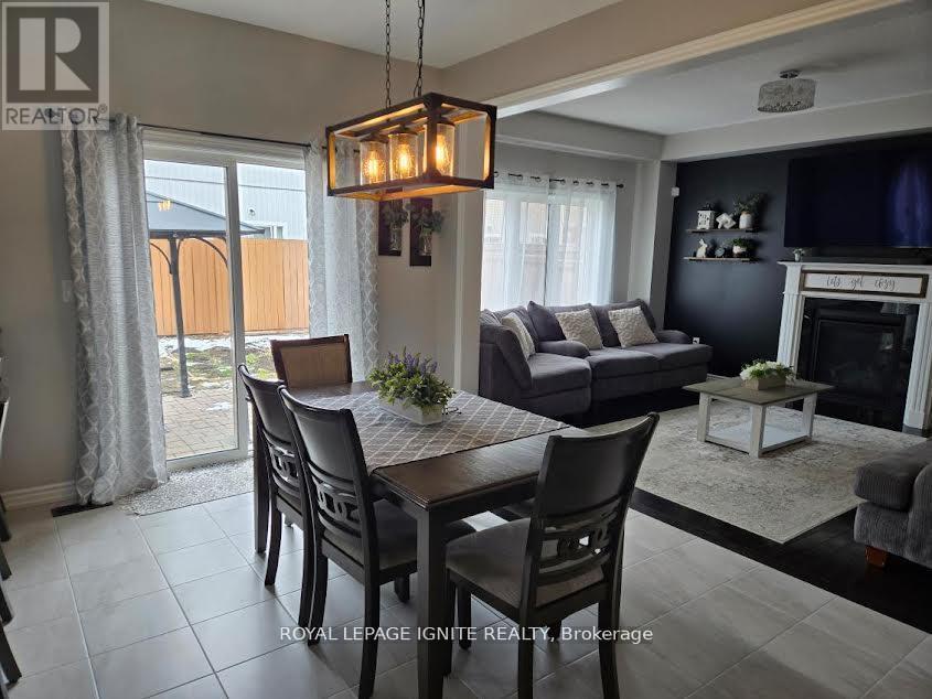 Property at 170 GOLD PARK GATE image 5