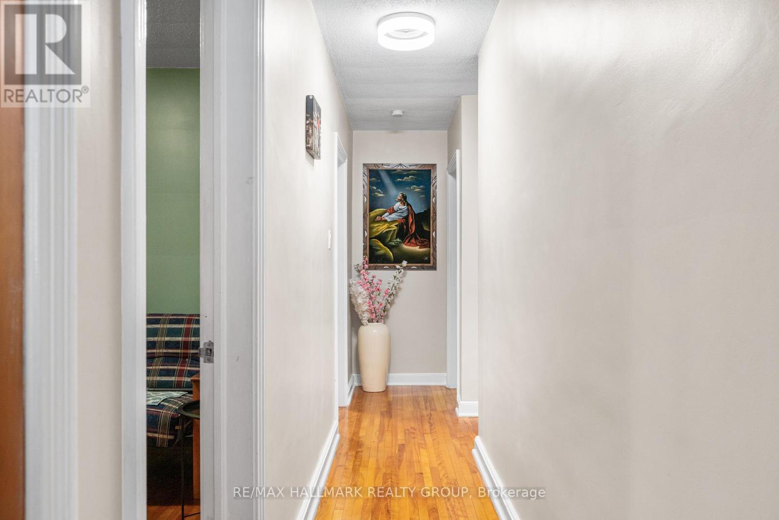 141 Dahlia Avenue, Ottawa, Ontario  K1H 6G1 - Photo 13 - X12224910