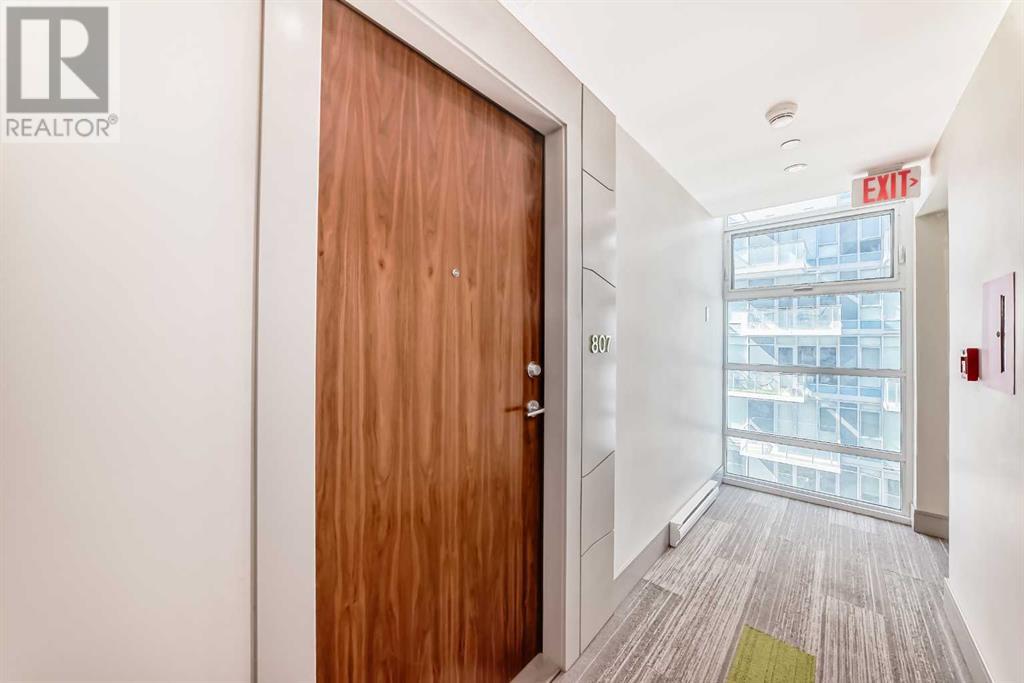 Property at 807, 118 Waterfront Court SW image 5