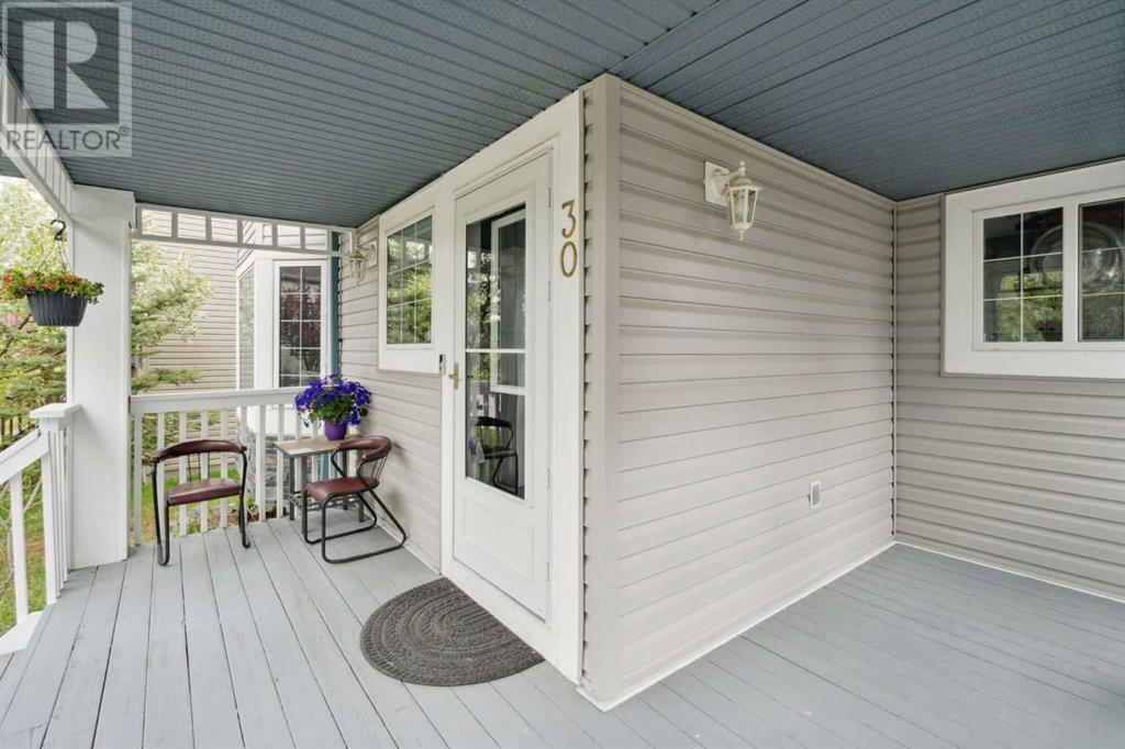 Property at 30 Martha's Haven Manor NE image 3