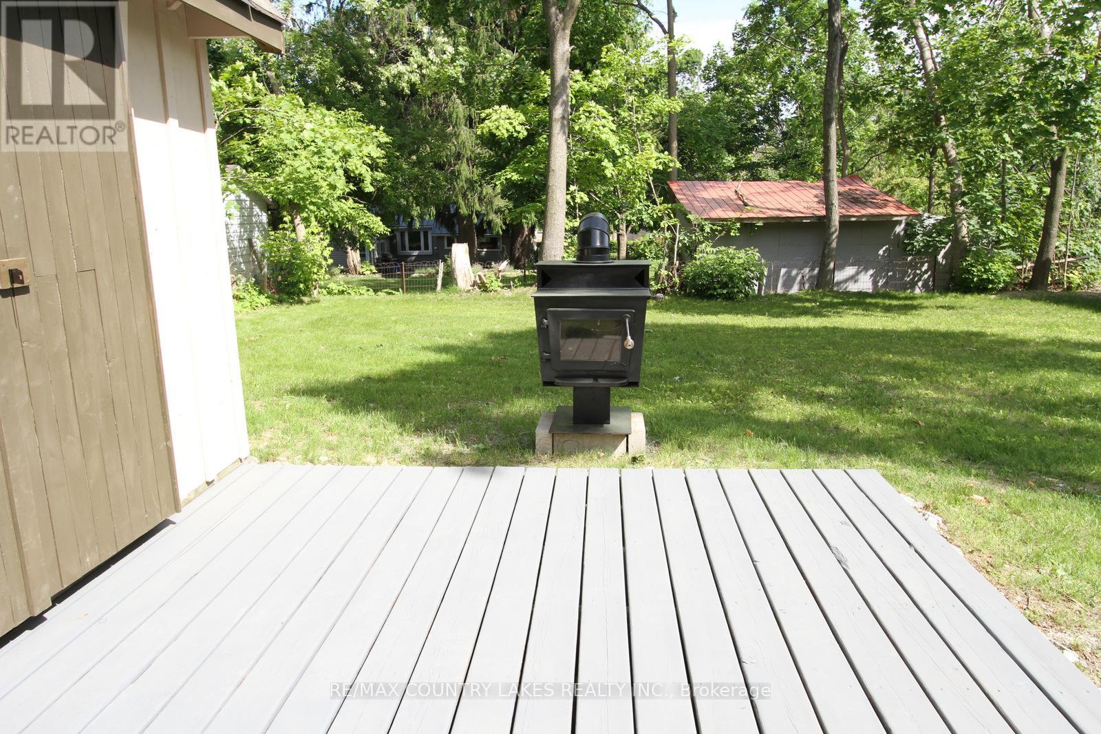 18 John Street, Kawartha Lakes, Ontario  K0M 2B0 - Photo 39 - X12223265