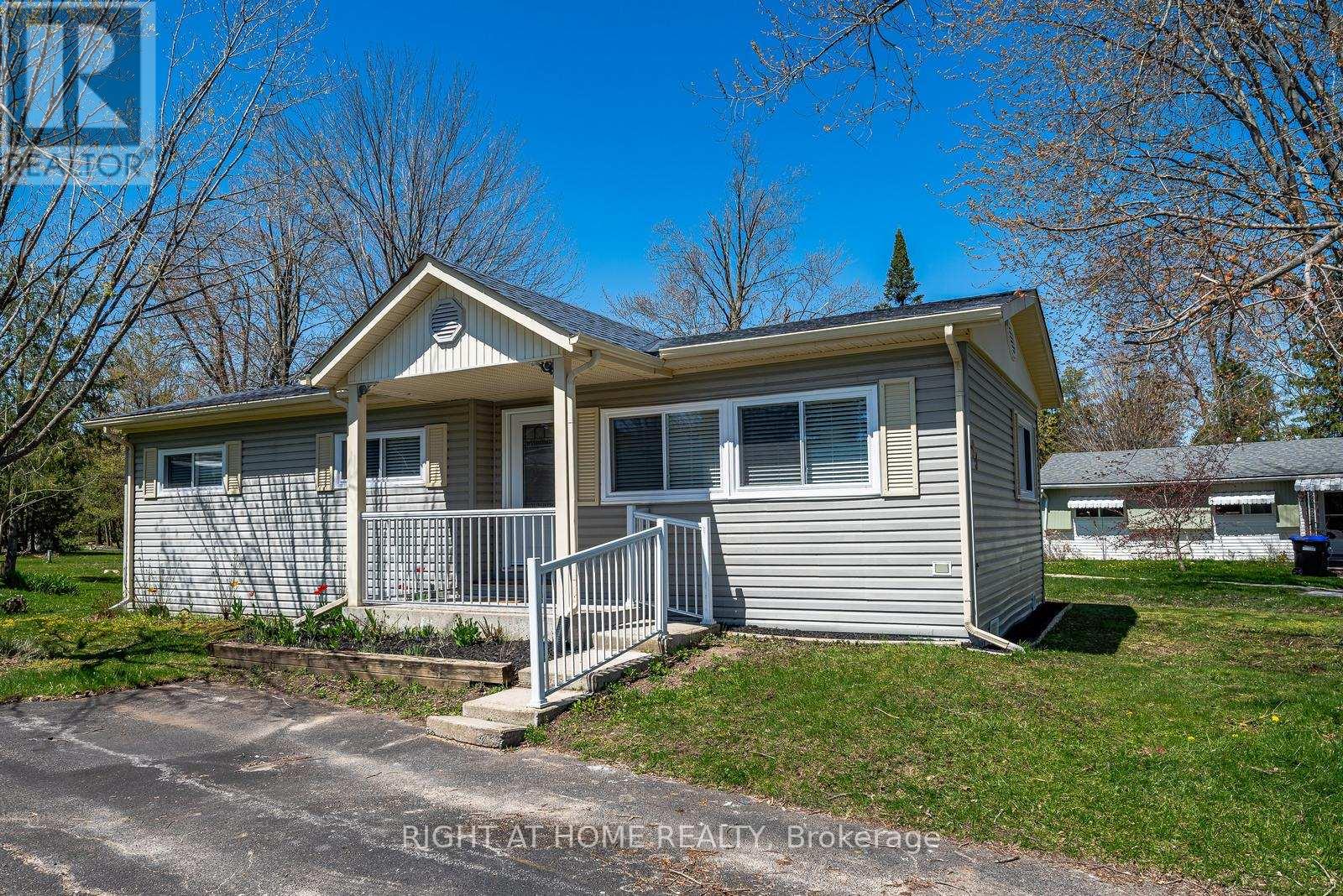Property at 83 HAWTHORNE DRIVE image 1