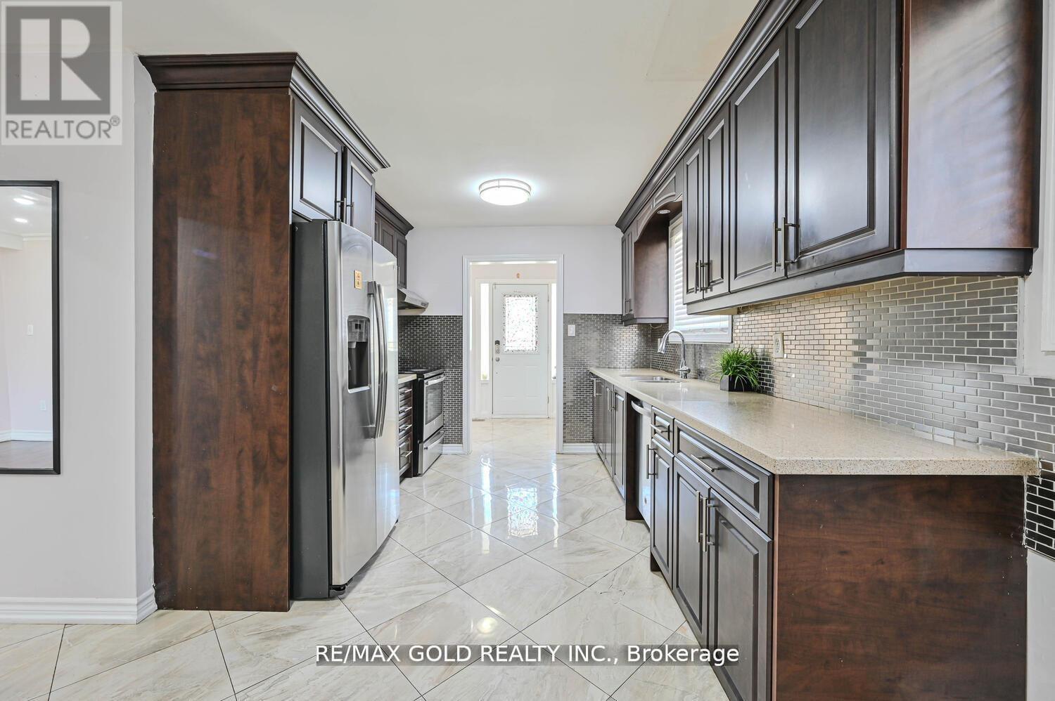 Property at 7362 REDSTONE ROAD image 2