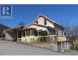 953 Aspen Street, trail, British Columbia