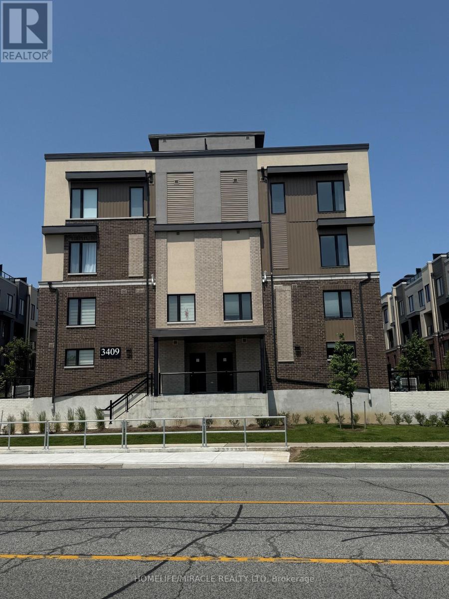 Property at 36 - 3409 RIDGEWAY DRIVE image 4