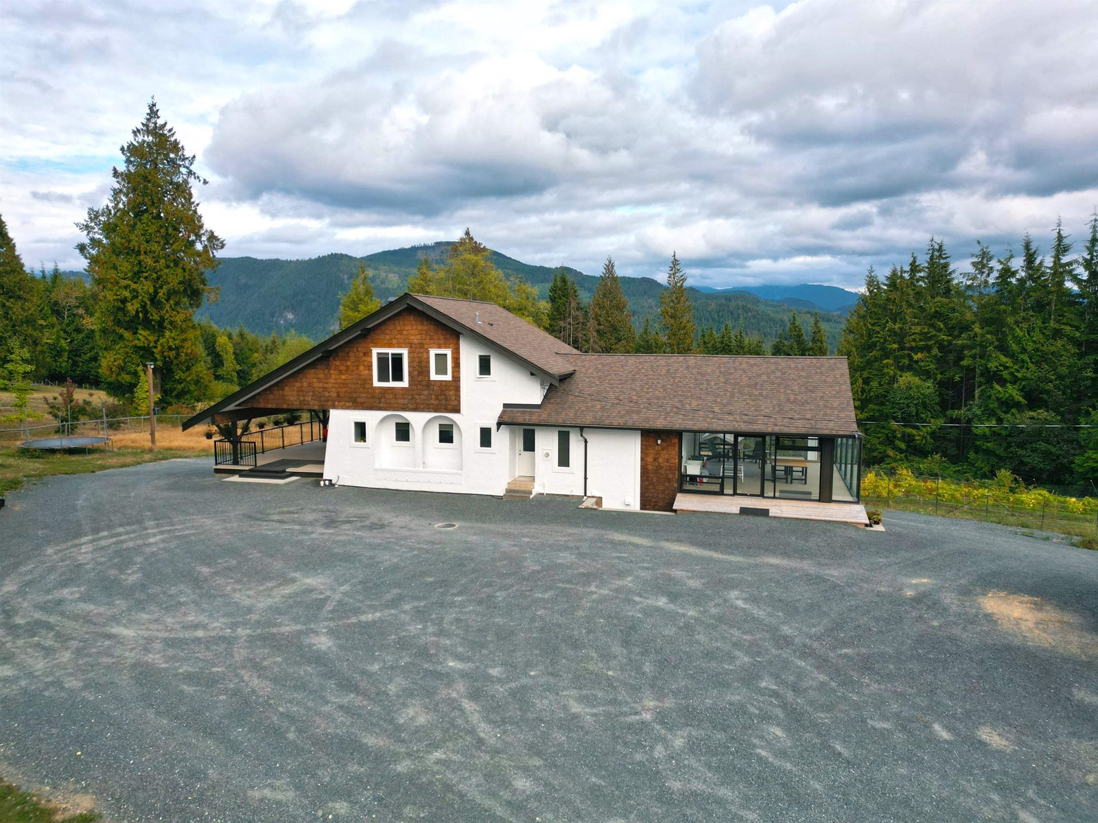 Property at 13100 BELL STREET image 1