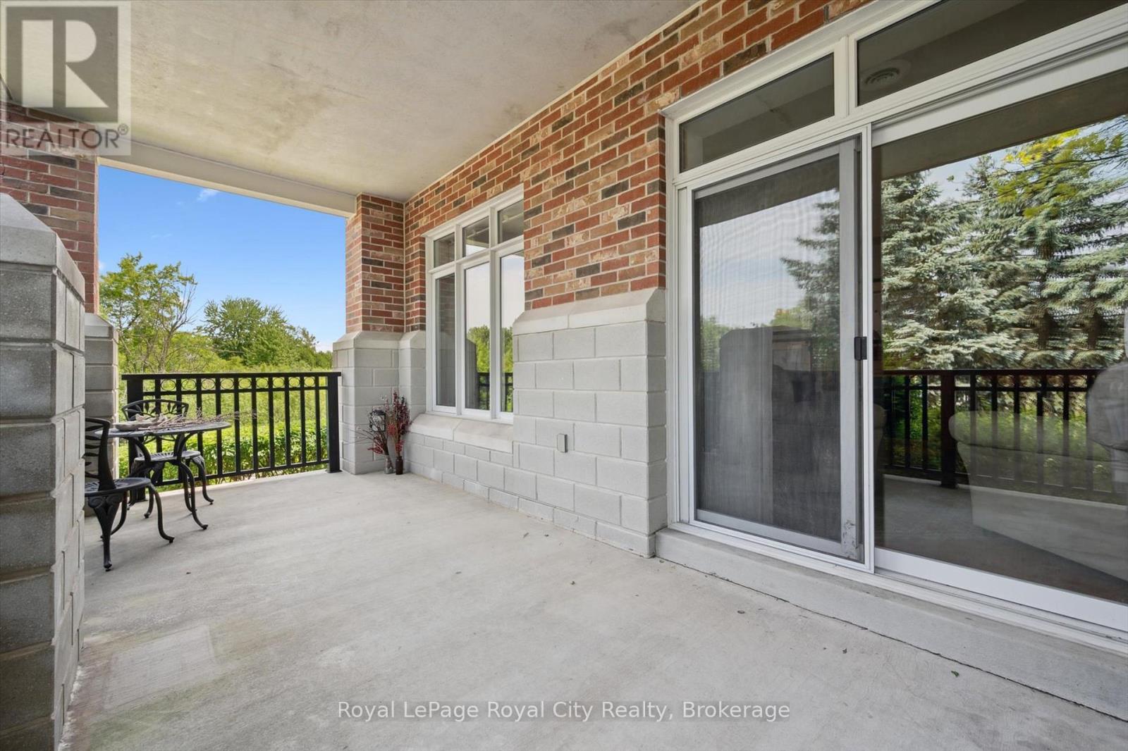 112 - 71 Bayberry Drive, Guelph (Village By The Arboretum), Ontario  N1G 5K9 - Photo 31 - X12224982