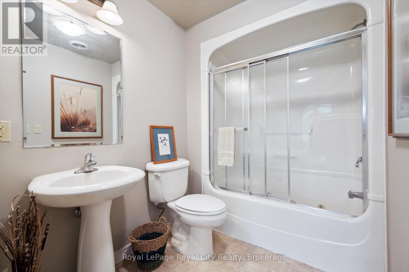 112 - 71 Bayberry Drive, Guelph (Village By The Arboretum), Ontario  N1G 5K9 - Photo 49 - X12224982