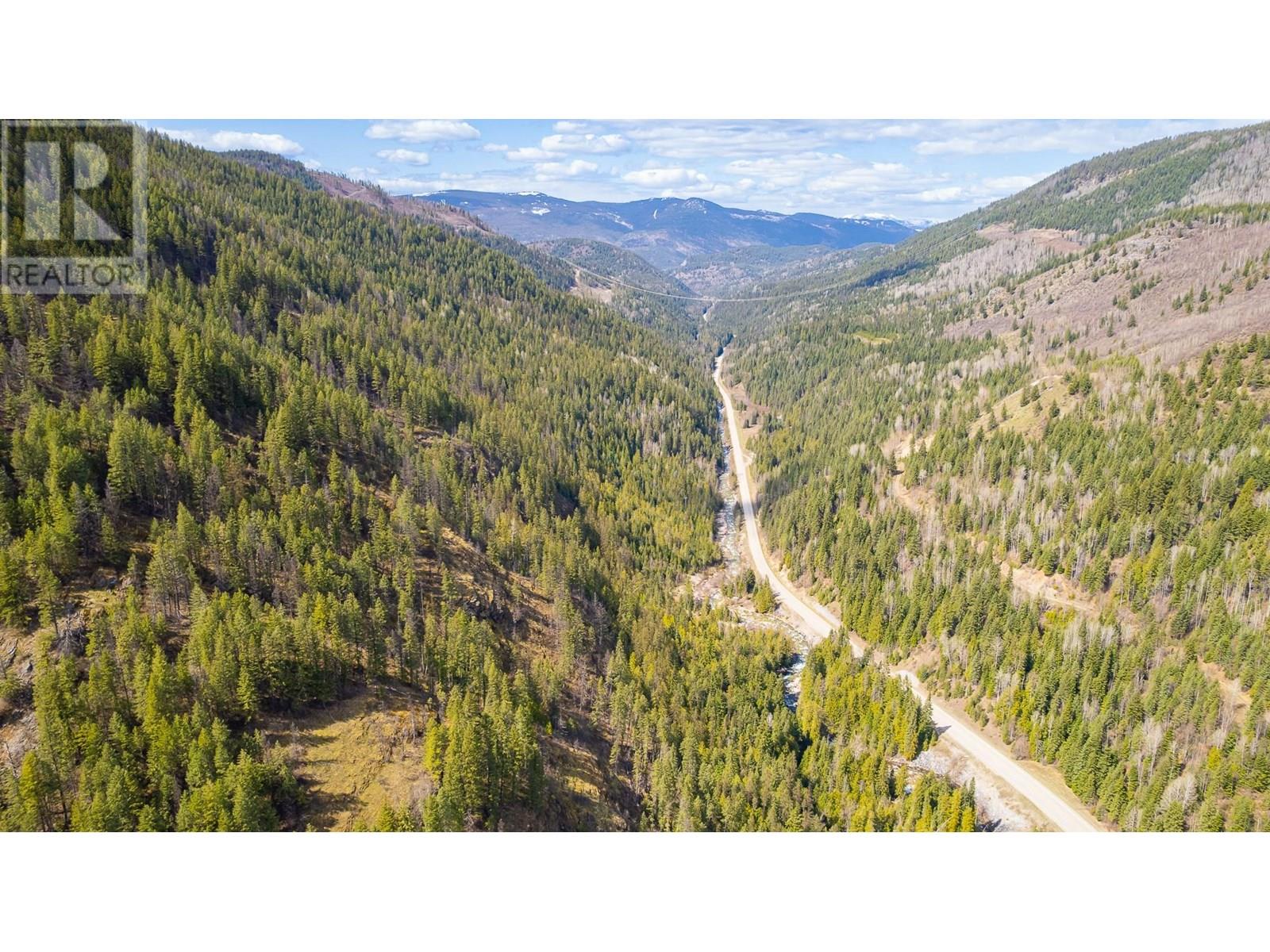 Dl 10612 3 Highway, Salmo, British Columbia  V0G 1Z0 - Photo 4 - 10344635