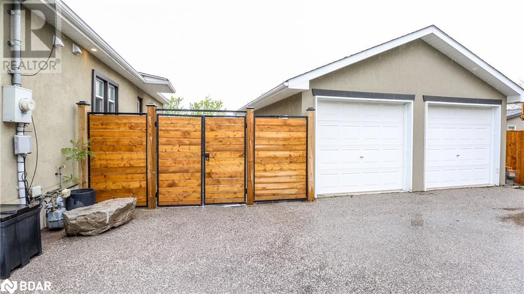 Property at 182 ARDAGH Road image 5