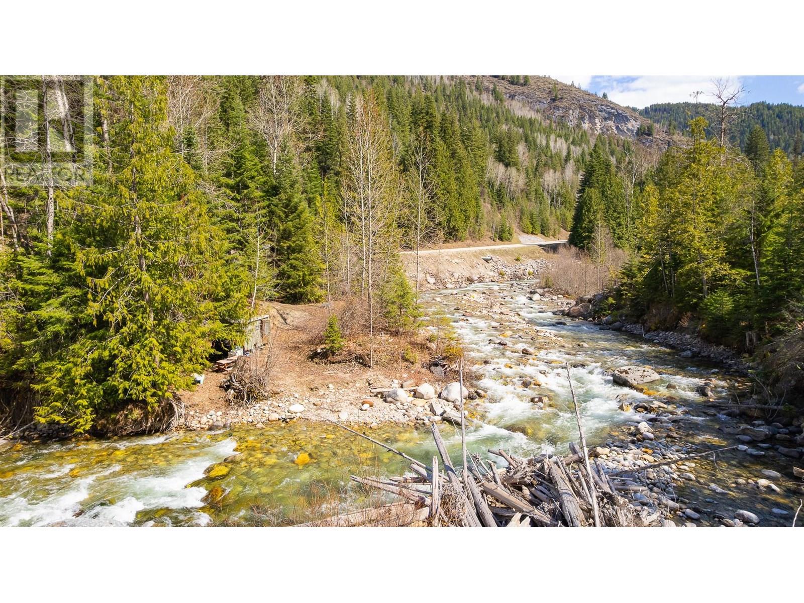 Dl 10612 3 Highway, Salmo, British Columbia  V0G 1Z0 - Photo 20 - 10344635