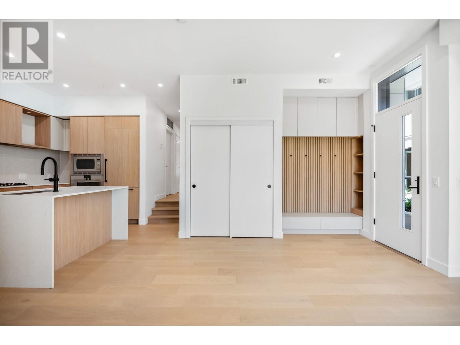 112 715 W 49th Avenue, Vancouver, British Columbia  V5Z 2S6 - Photo 11 - R2875134