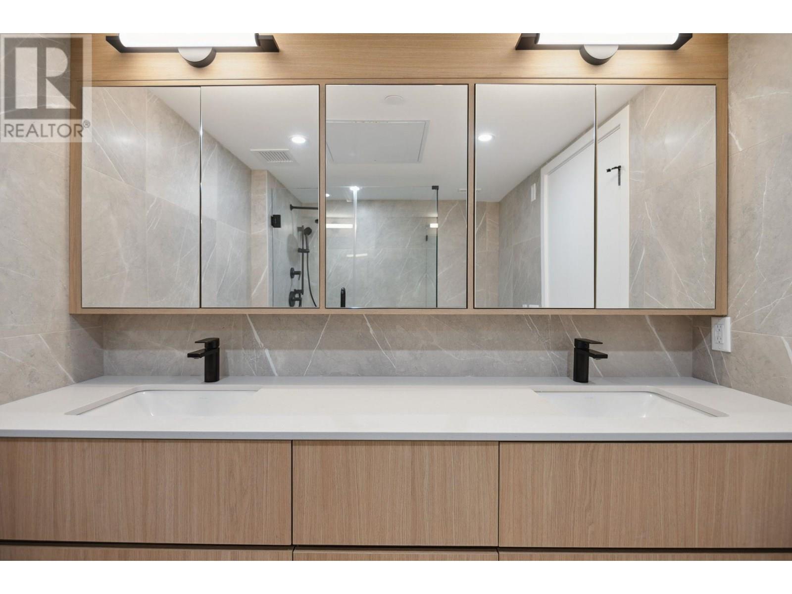 112 715 W 49th Avenue, Vancouver, British Columbia  V5Z 2S6 - Photo 22 - R2875134