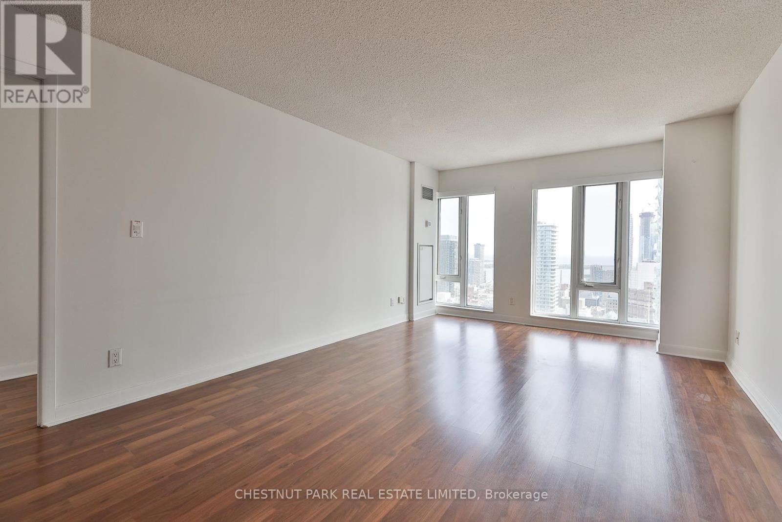 4207 - 210 Victoria Street, Toronto, Ontario  M5B 2R3 - Photo 5 - C12167787