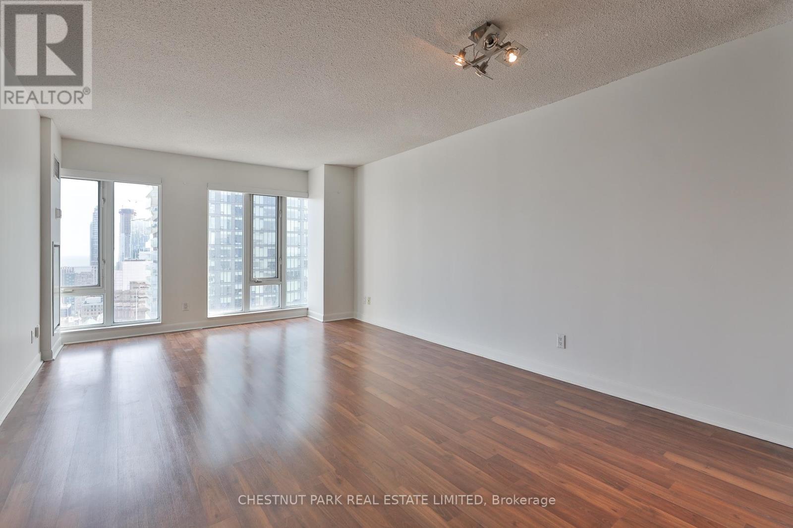 4207 - 210 Victoria Street, Toronto, Ontario  M5B 2R3 - Photo 3 - C12167787