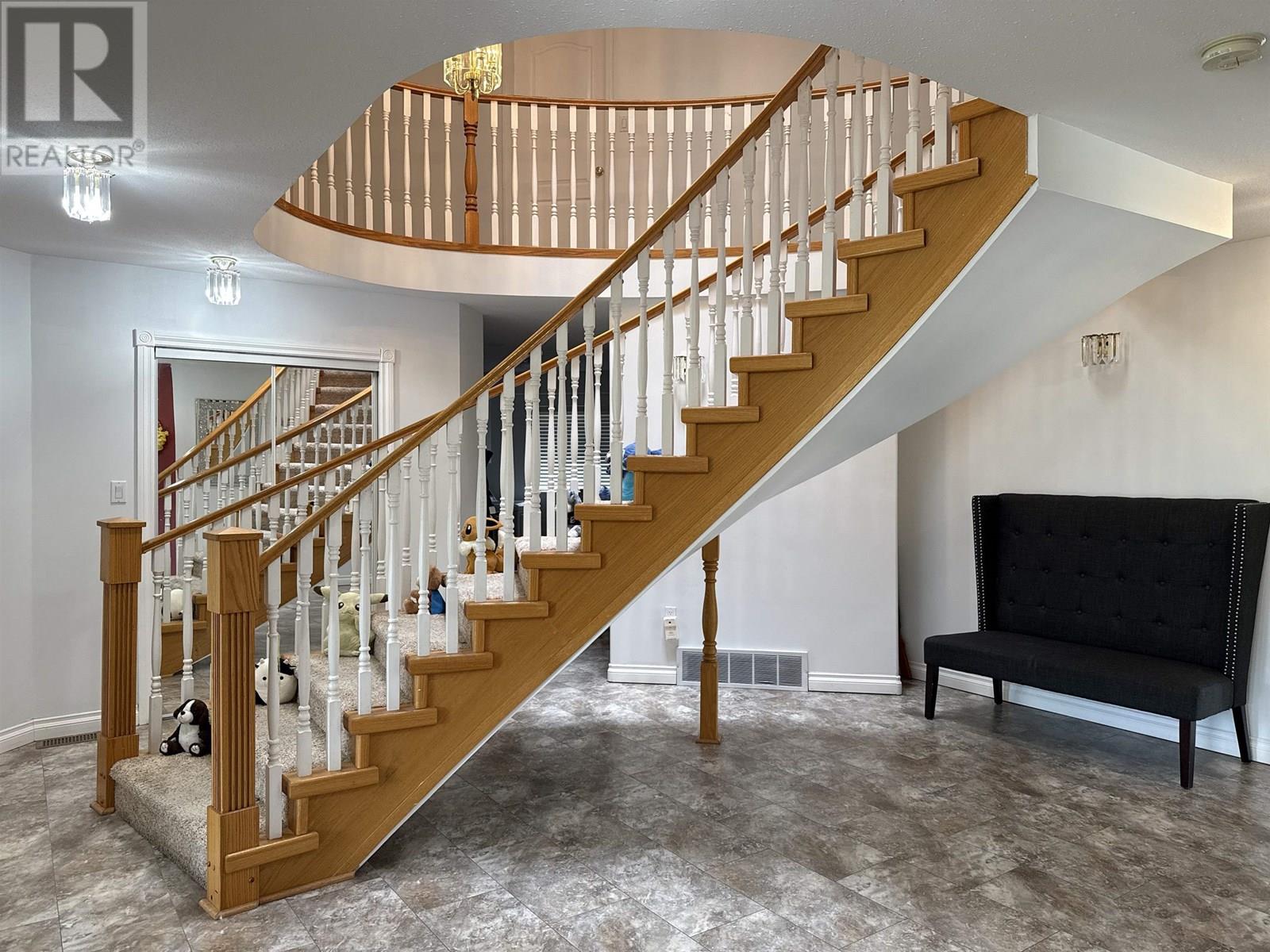 Property at 894 ROLPH STREET image 5