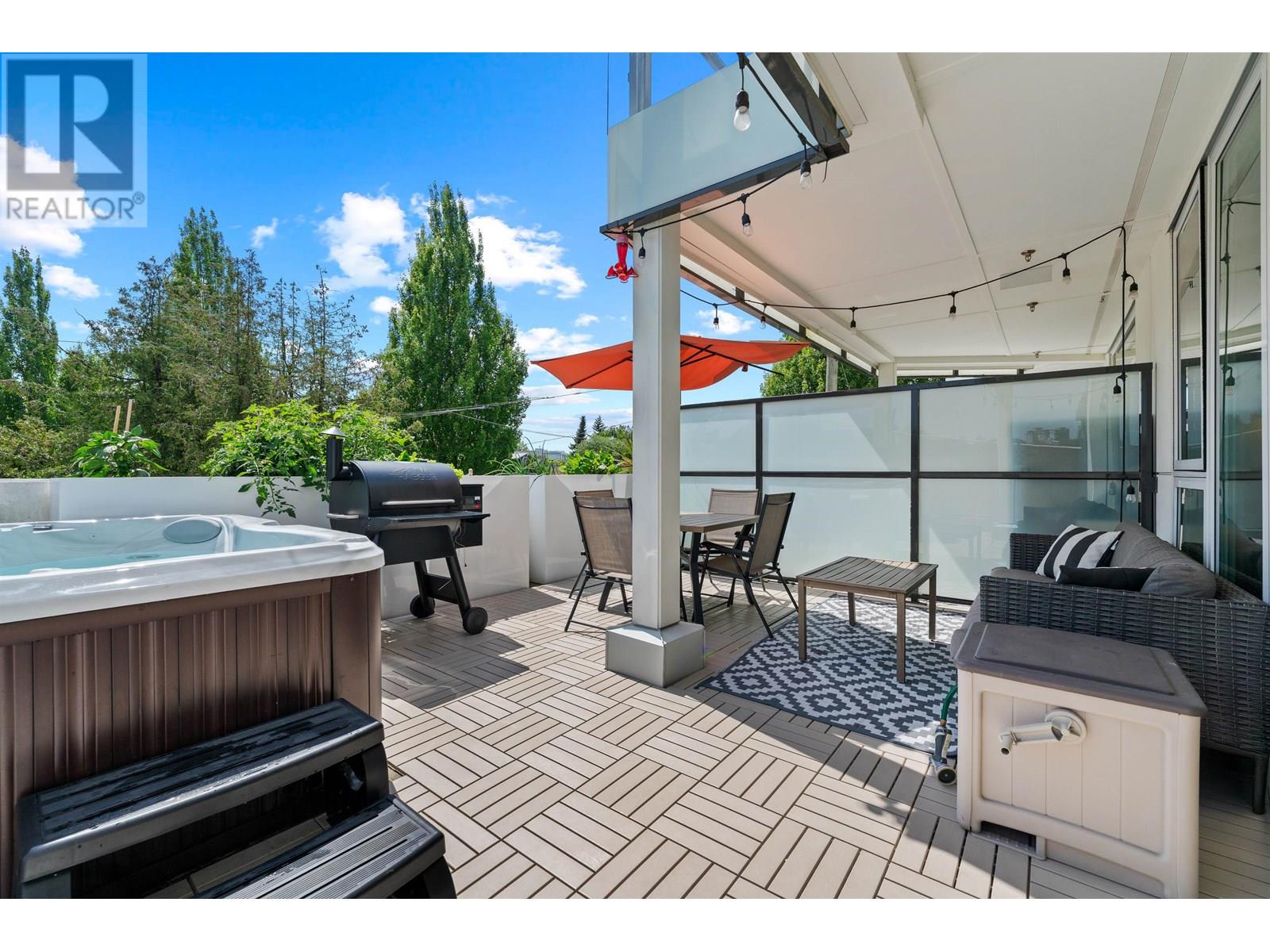 201 3420 ST. CATHERINES STREET, vancouver, British Columbia V5V3C4