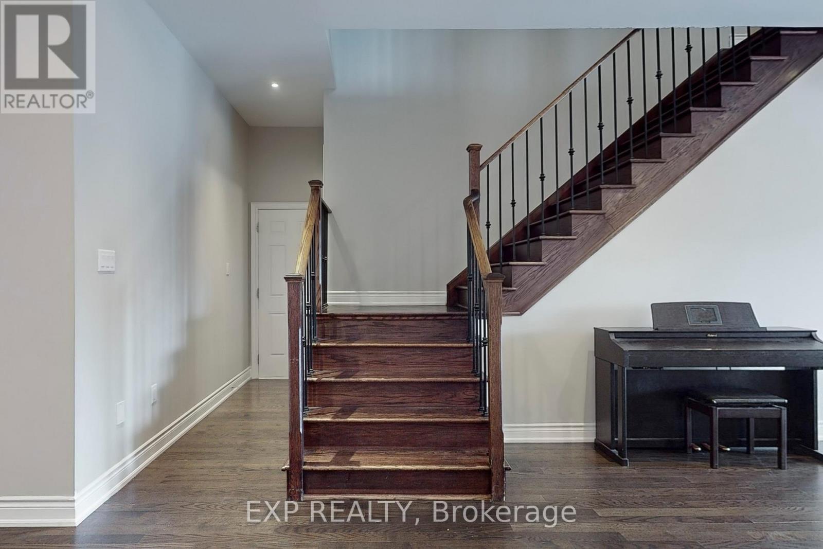 50 Sharonview Crescent, East Gwillimbury (Sharon), Ontario  L0G 1V0 - Photo 22 - N12225014