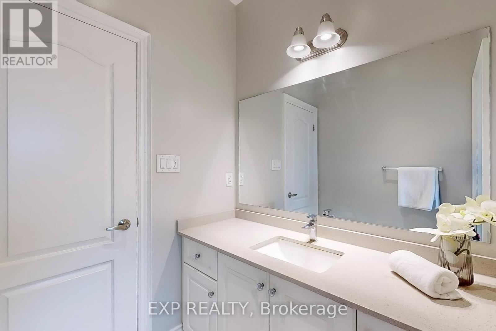 50 Sharonview Crescent, East Gwillimbury (Sharon), Ontario  L0G 1V0 - Photo 36 - N12225014