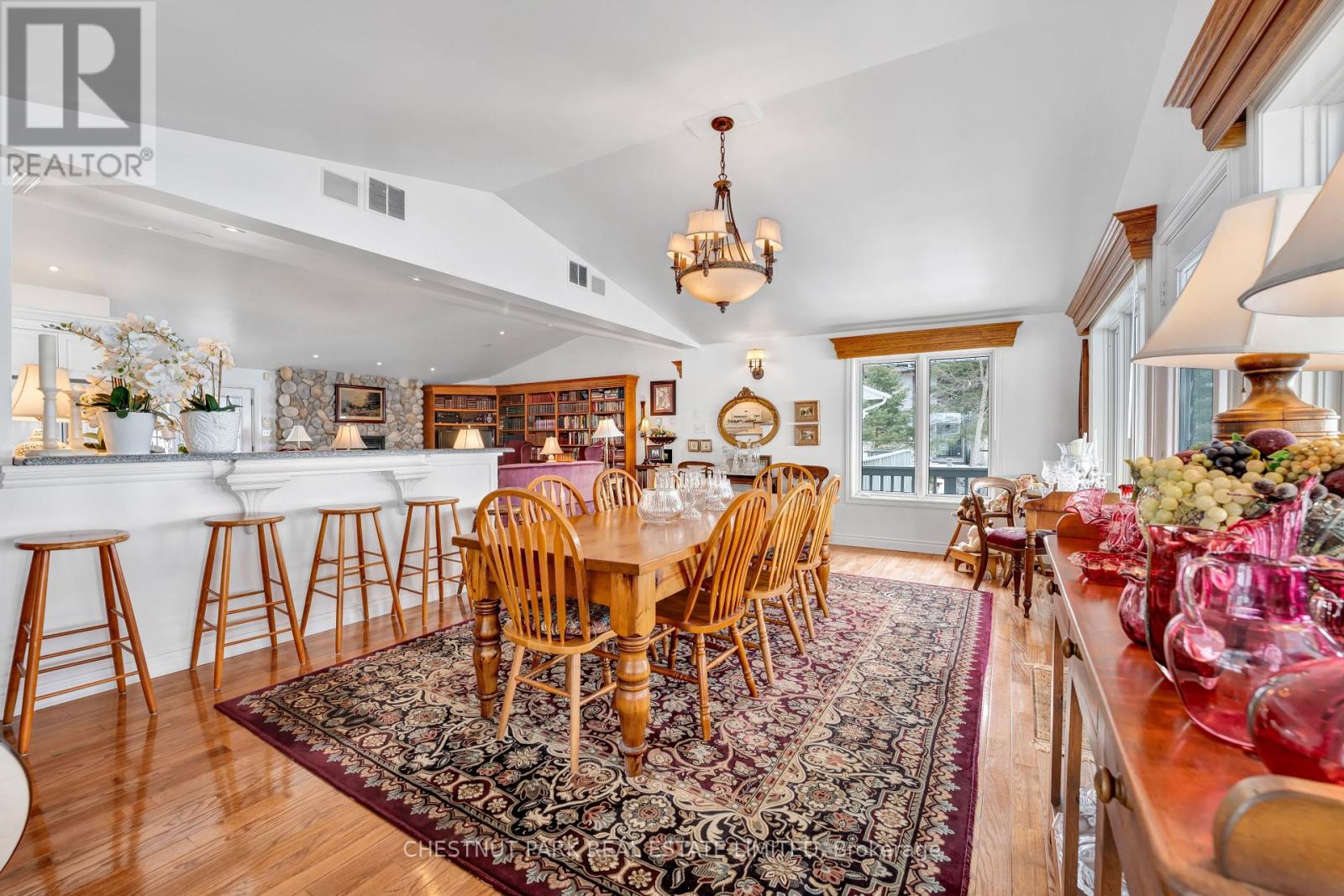 35 Riverview Drive, Front Of Leeds & Seeleys Bay, Ontario  K0E 1V0 - Photo 15 - X12225018