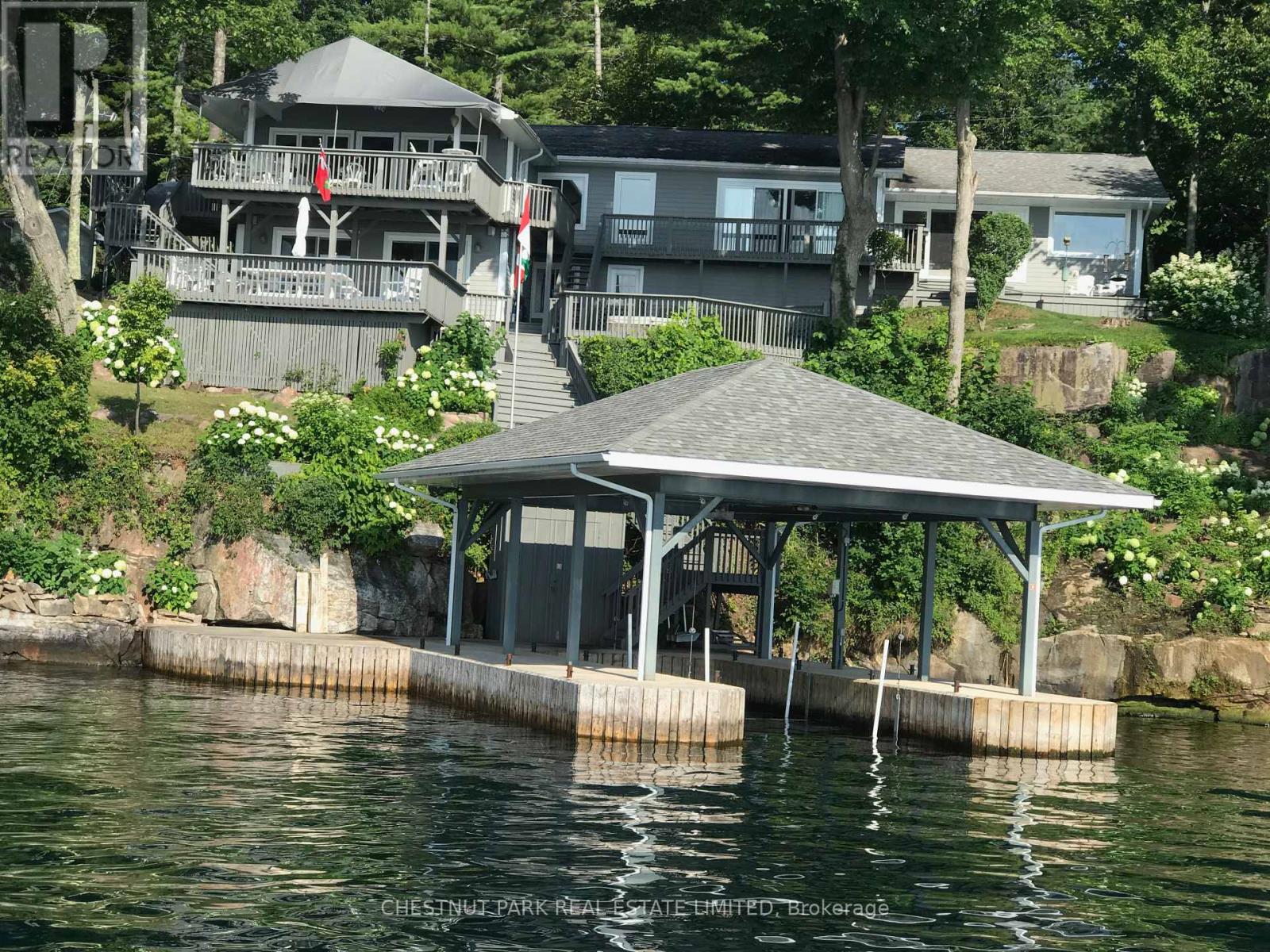 35 Riverview Drive, Front Of Leeds & Seeleys Bay, Ontario  K0E 1V0 - Photo 2 - X12225018