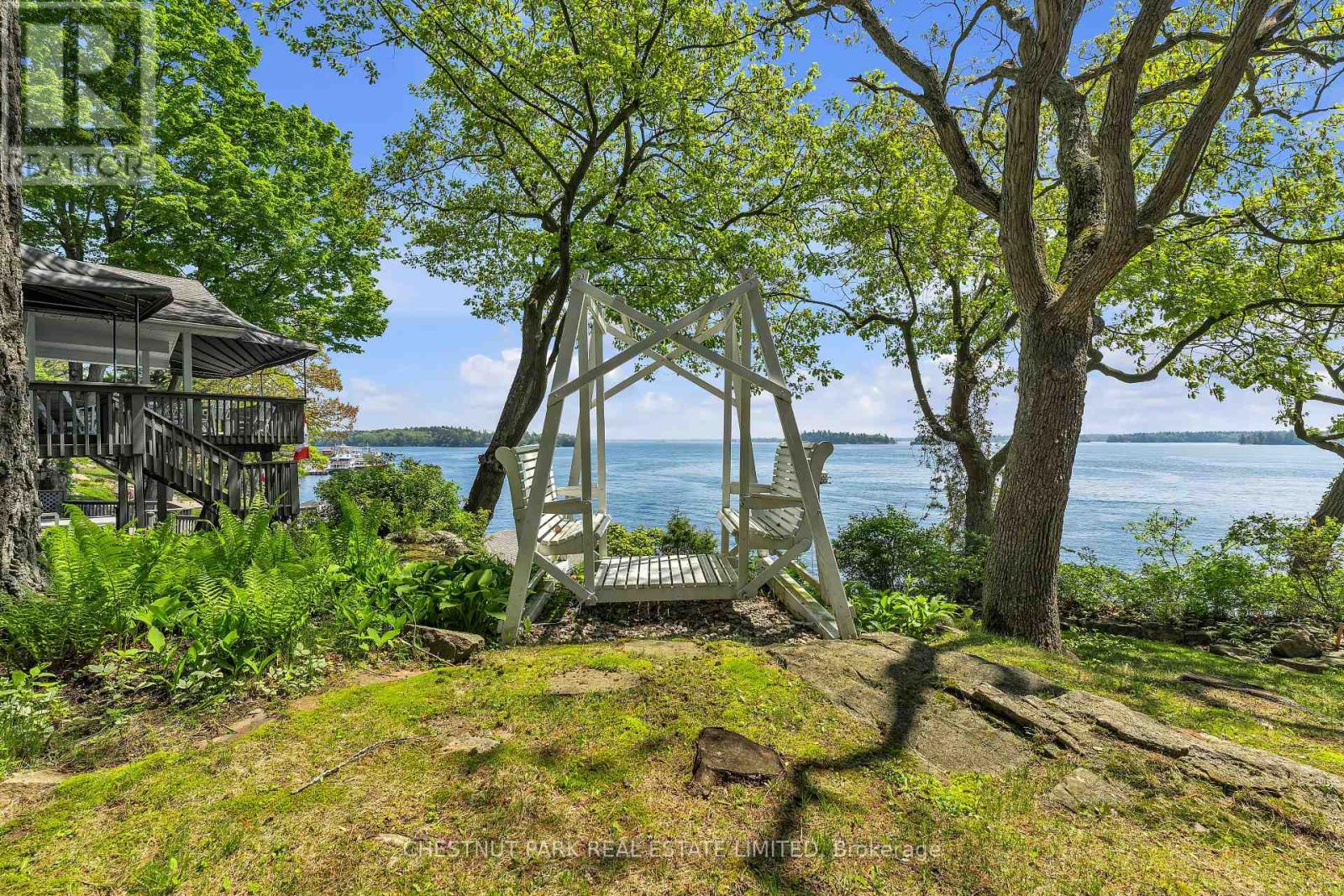 35 Riverview Drive, Front Of Leeds & Seeleys Bay, Ontario  K0E 1V0 - Photo 33 - X12225018