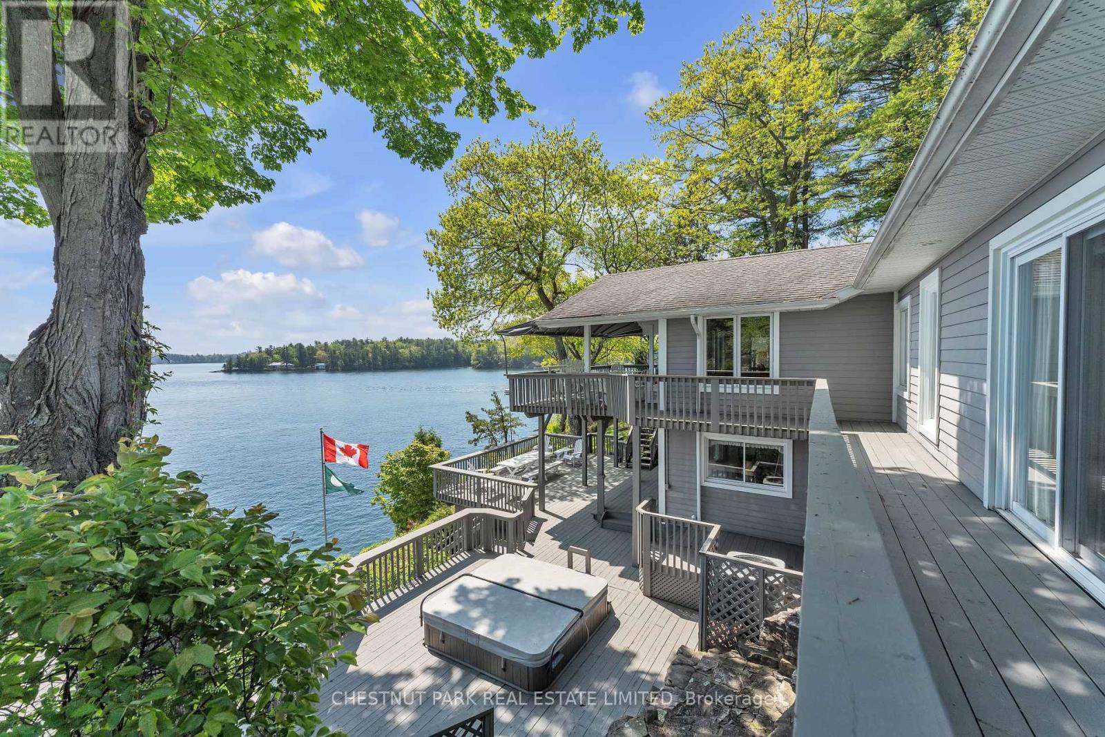 35 Riverview Drive, Front Of Leeds & Seeleys Bay, Ontario  K0E 1V0 - Photo 5 - X12225018