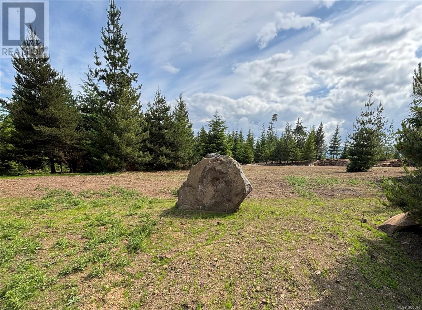 6800 Danes Rd, Denman Island, British Columbia  V0R 1T0 - Photo 8 - 1003594