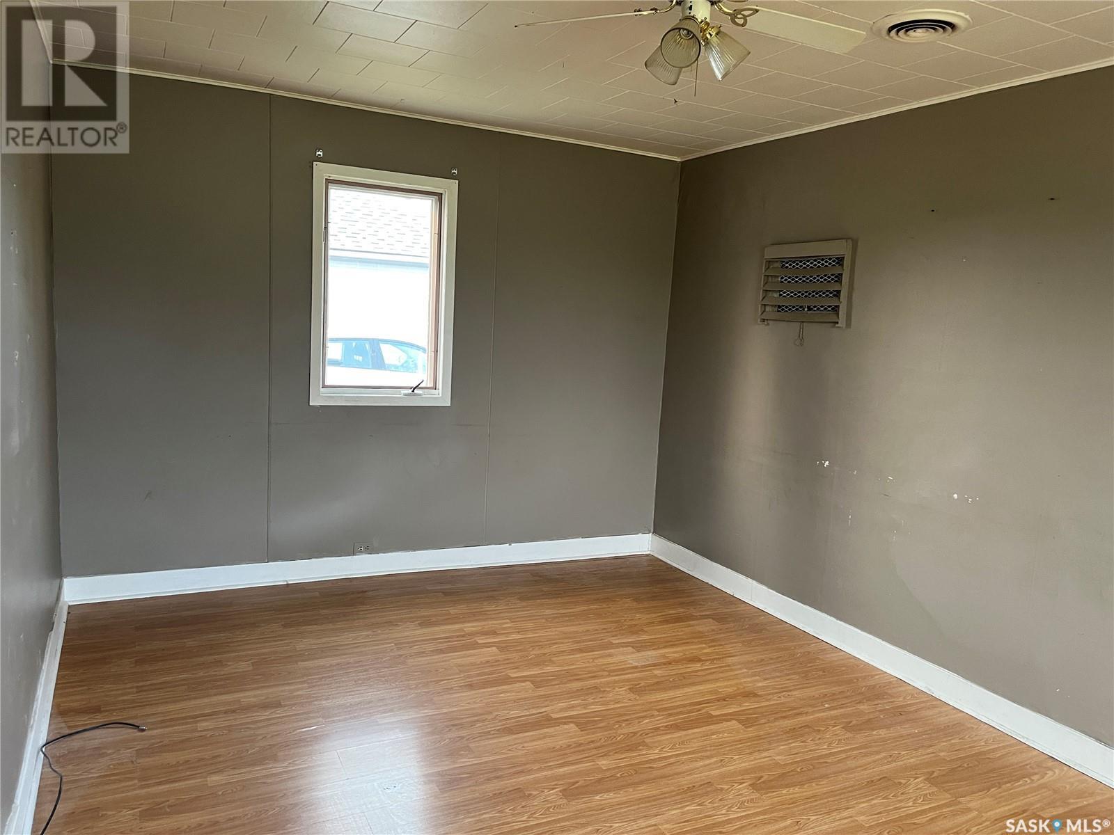 417 Mcintosh Street, Foam Lake, Saskatchewan S0A 1A0 - Photo 9 - SK009680