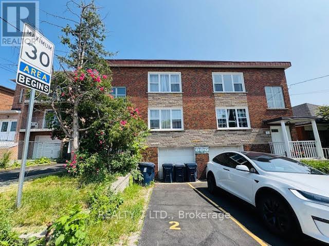 2 - 9 Donald Avenue, Toronto, Ontario  M6M 1J7 - Photo 2 - W12225022