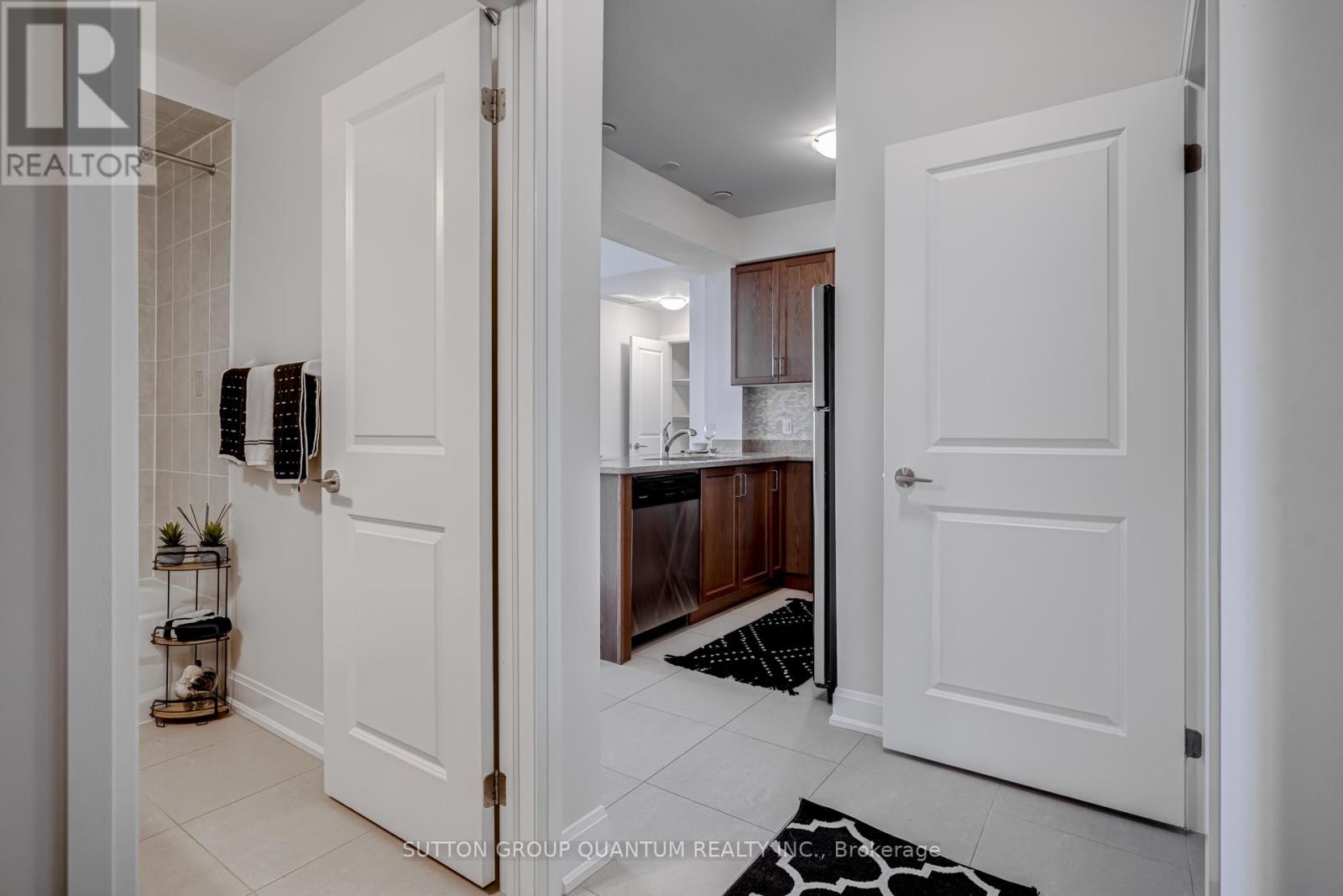 Property at 201 - 275 ROXTON ROAD image 4