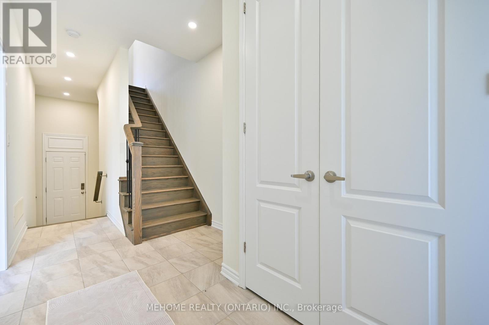 Property at 44 WILLIAM F BELL PARKWAY image 3