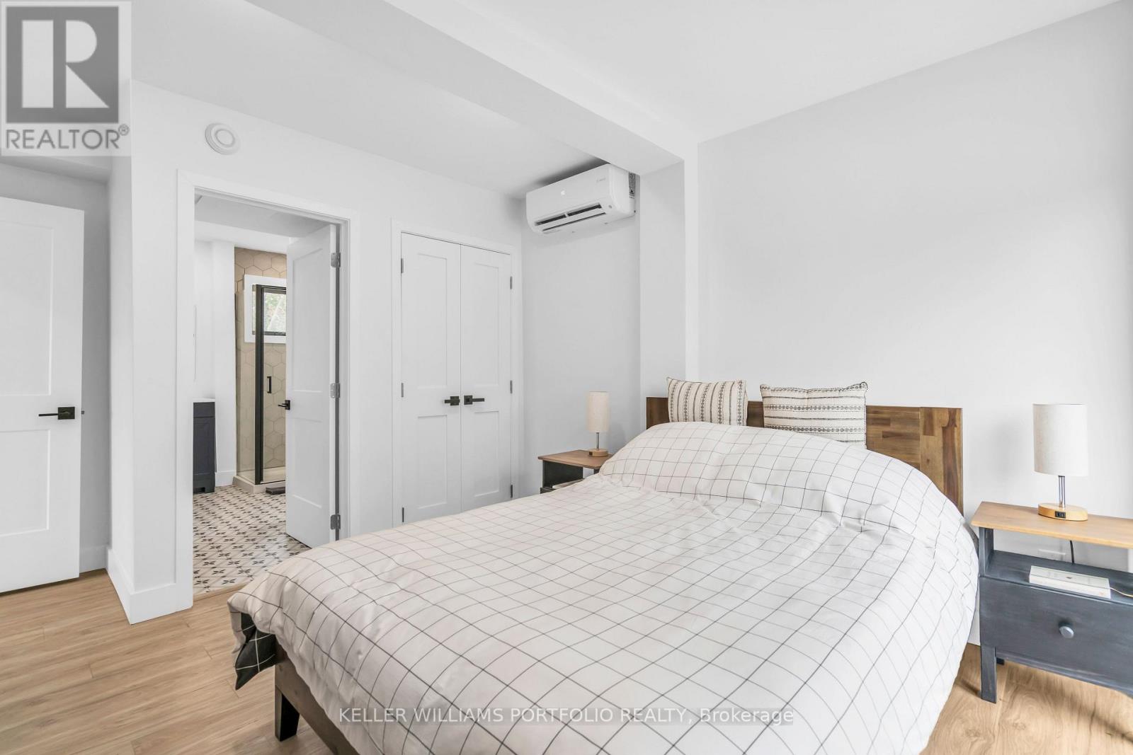 2 Grosvenor Drive, Tiny, Ontario  L9M 0J2 - Photo 9 - S12225069