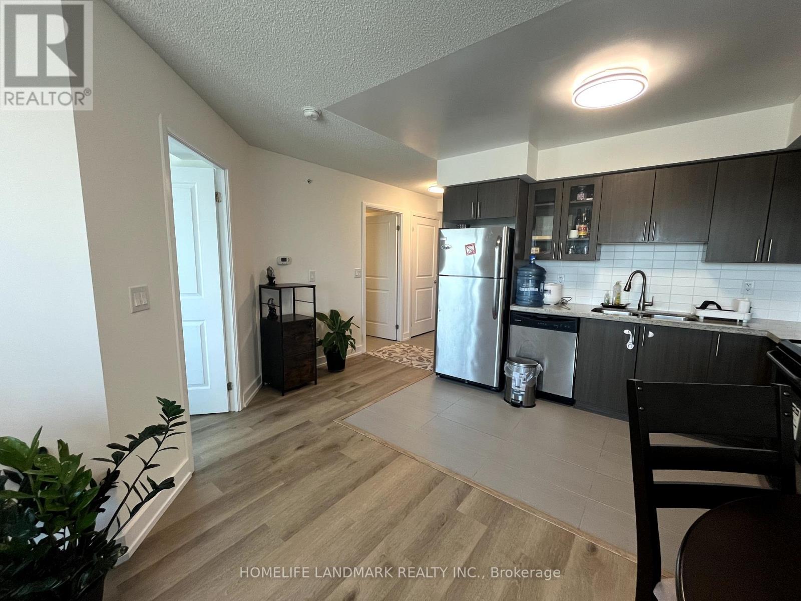 714 - 75 Norman Bethune Avenue, Richmond Hill (Beaver Creek Business Park), Ontario  L4B 0B6 - Photo 20 - N12225112