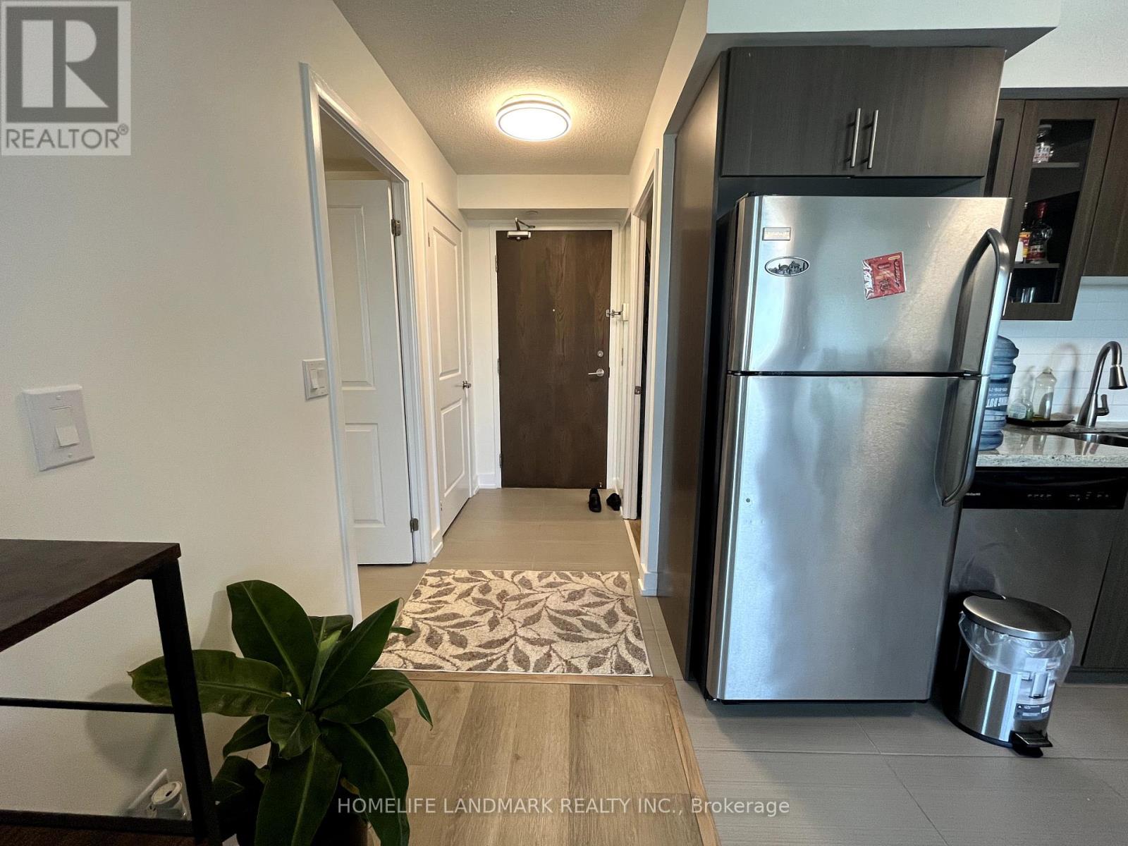 714 - 75 Norman Bethune Avenue, Richmond Hill (Beaver Creek Business Park), Ontario  L4B 0B6 - Photo 21 - N12225112