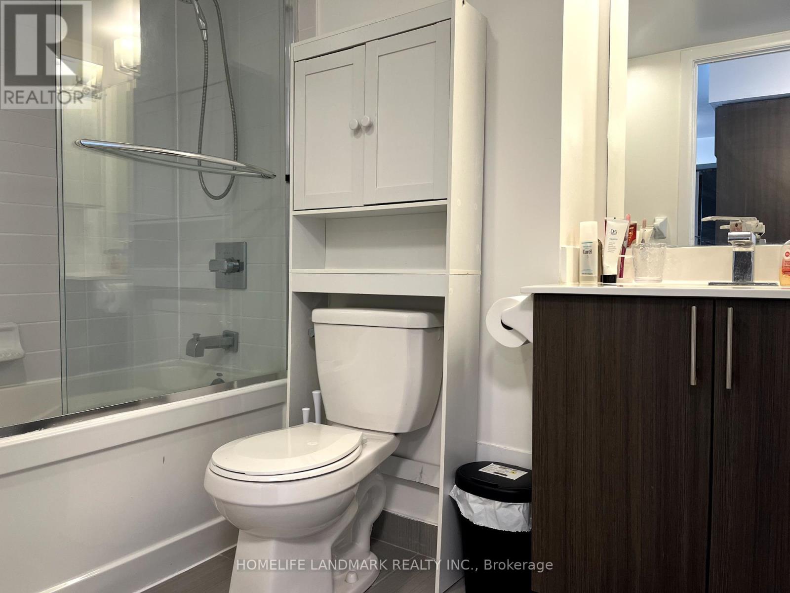 714 - 75 Norman Bethune Avenue, Richmond Hill (Beaver Creek Business Park), Ontario  L4B 0B6 - Photo 24 - N12225112