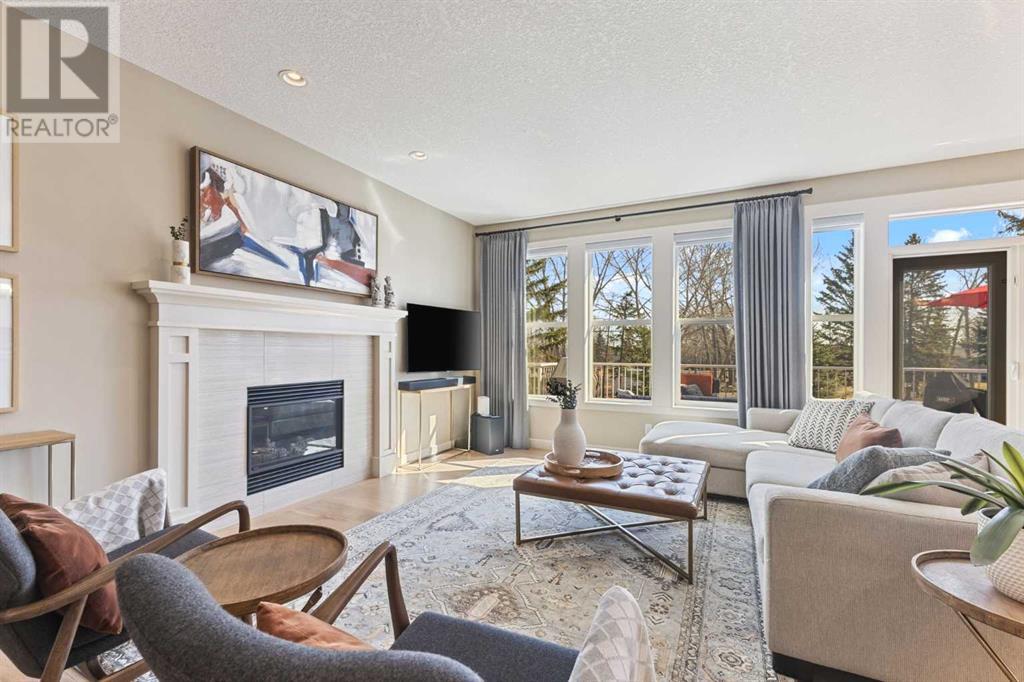 Property at 221 Kinniburgh Cove image 3