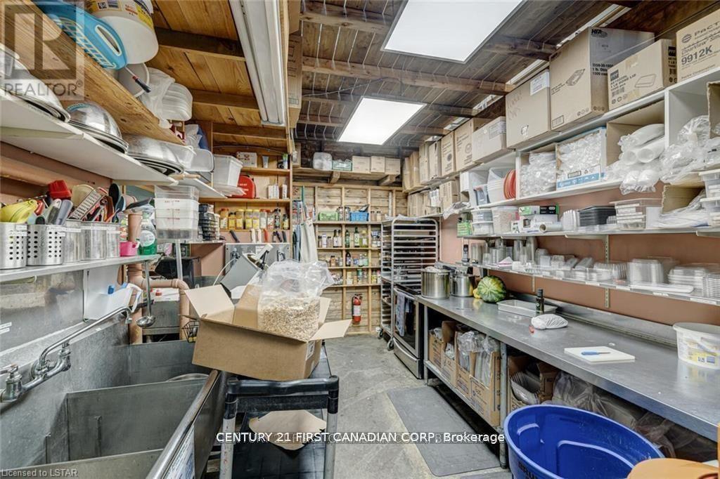 130 King Street, London East (East K), Ontario  N6A 1C5 - Photo 8 - X12225134