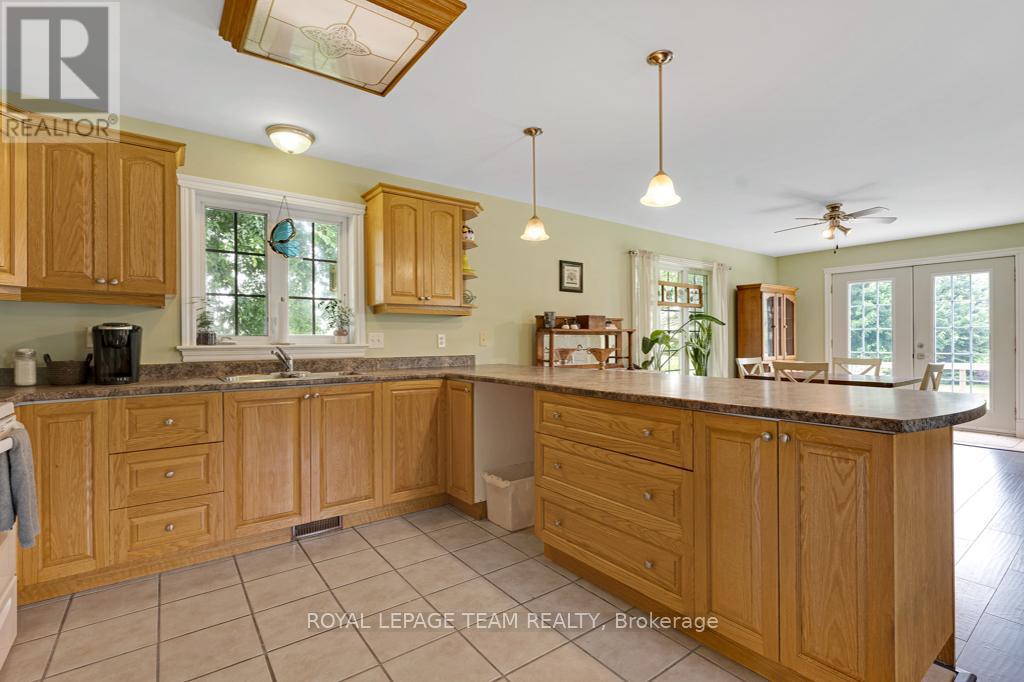 6116 Hurley Road, Edwardsburgh/cardinal, Ontario  K0E 1X0 - Photo 17 - X12225122