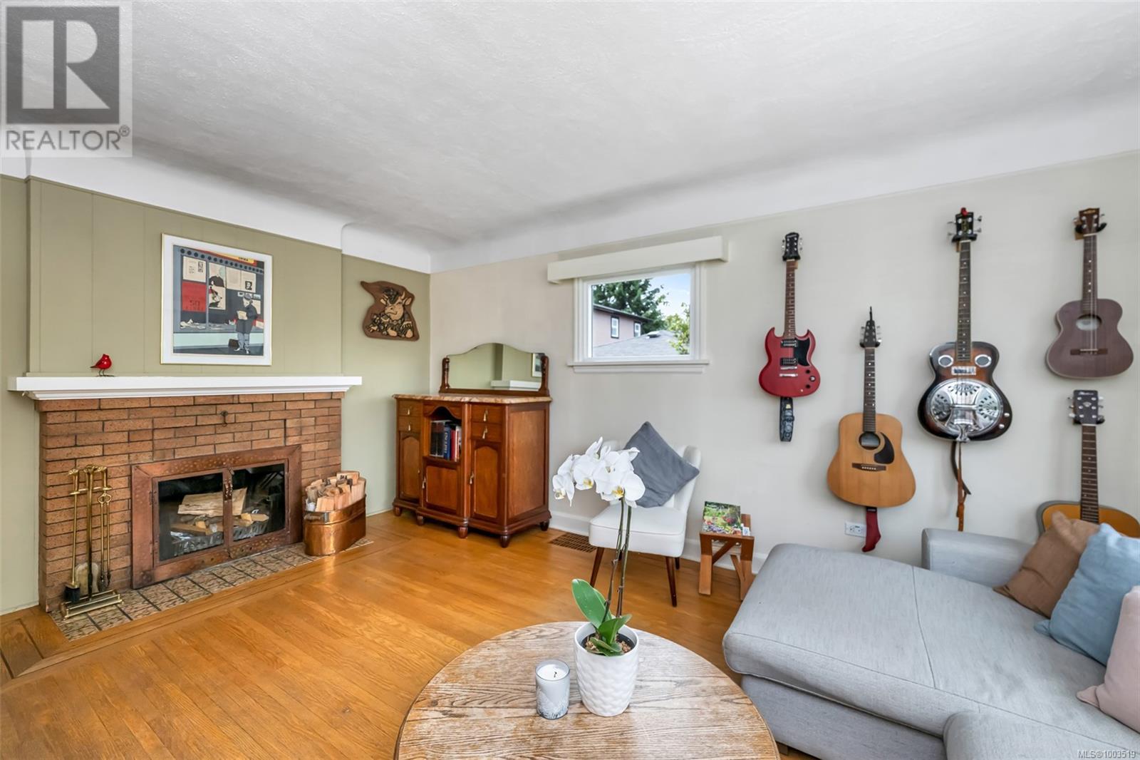 Property at 3929 Lasalle St image 5